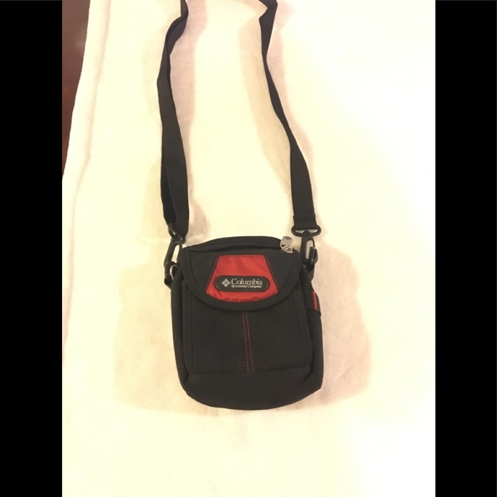 Men's Bag Columbia Color: Black and Red